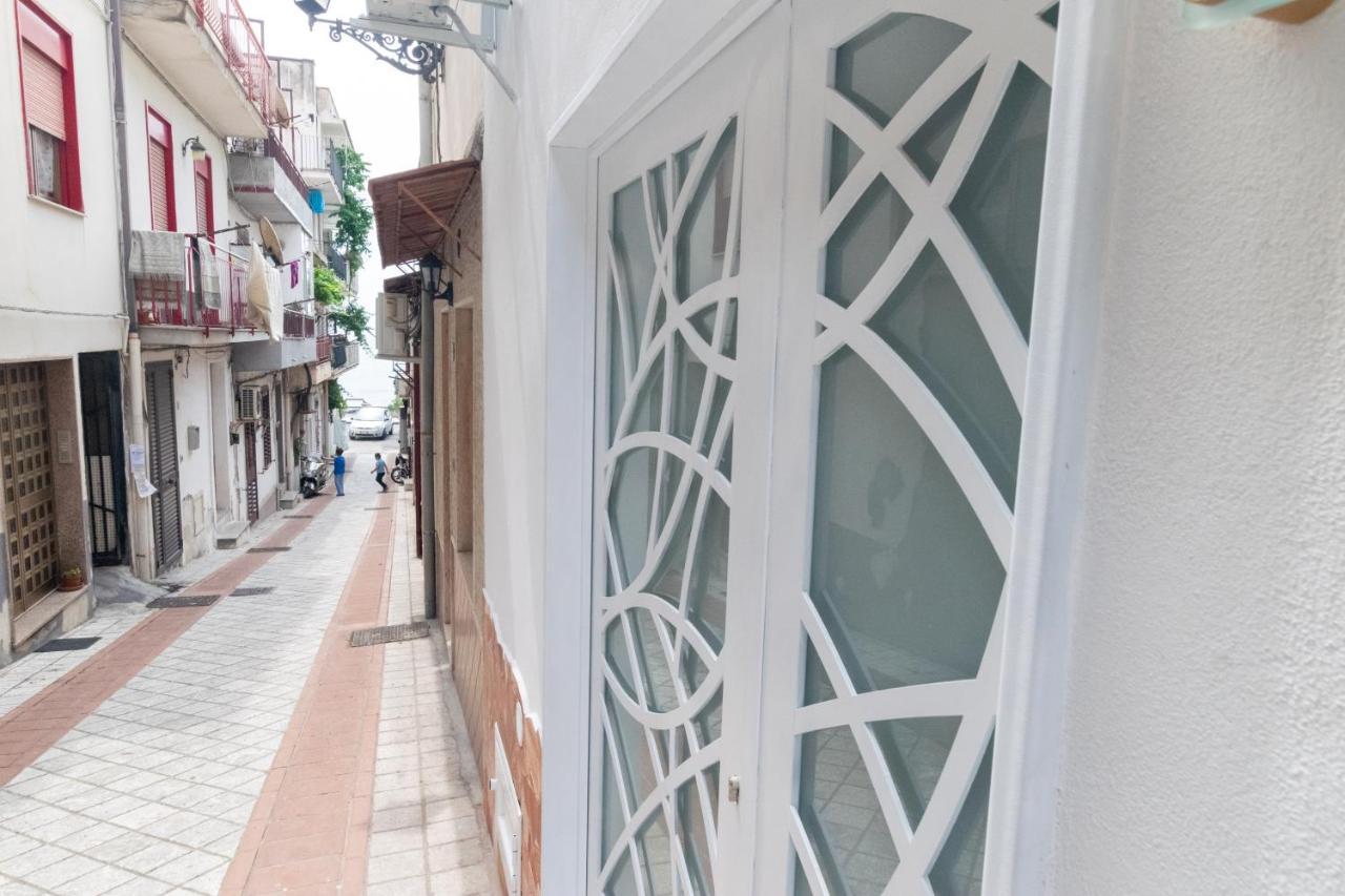 La Casa Nel Vicolo 2 Giardini Naxos Exterior foto